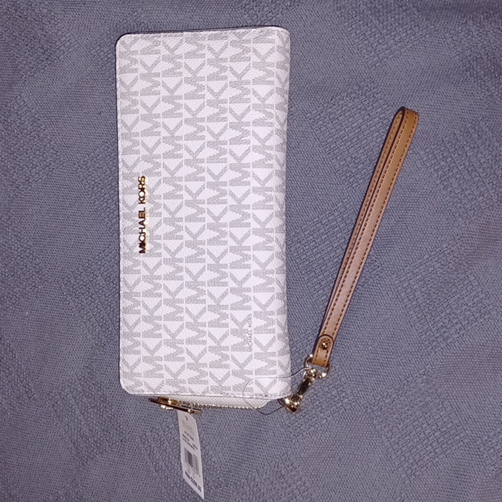 NWT Michael Kors Jet Set Wallet